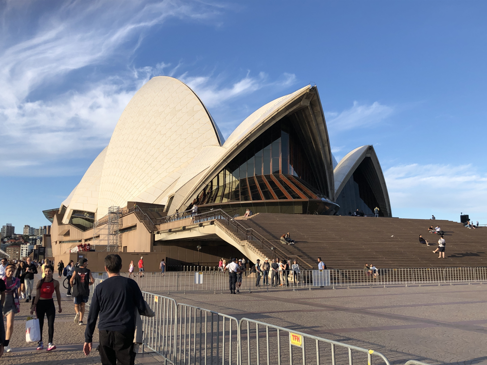 Sidney - opera (glavni ulaz)