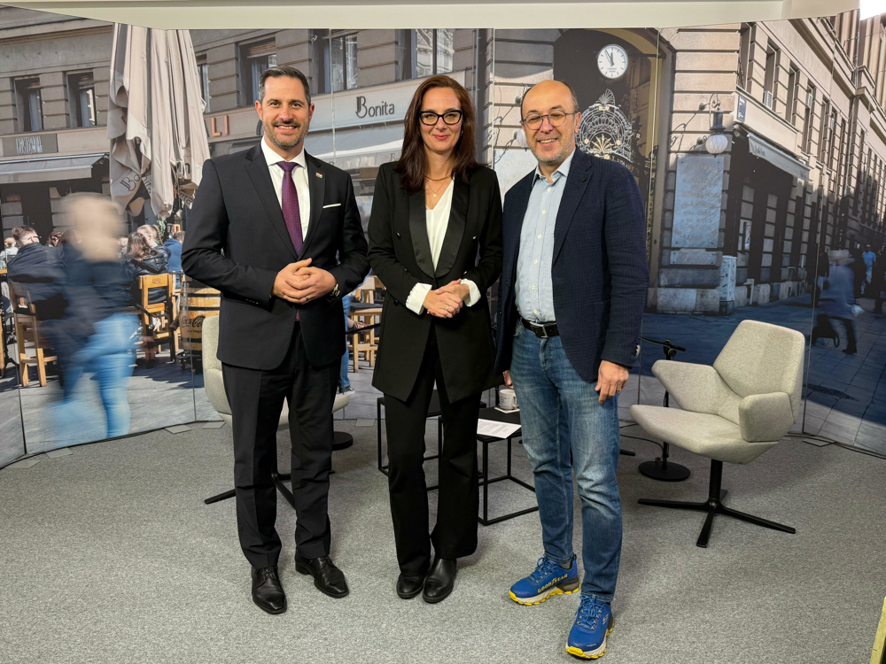 TONČI GLAVINA, JELENA TABAK I KRE&Scaron;IMIR MACAN