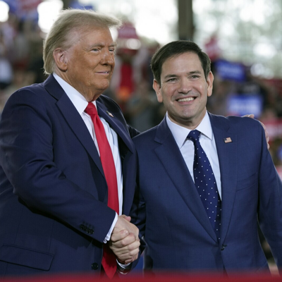 Američki predsjednik Donald Trump i državni tajnik Marco Rubio (foto: AP Photo/Evan Vucci, File)