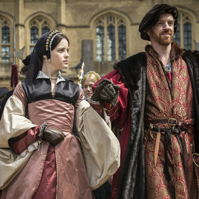 Anne Boleyn (Claire Foy) i kralj Henrik VIII. (Damian Lewis) u seriji "Wolf Hall" (foto: Ed Miller / Company Pictures/Playground Ente)