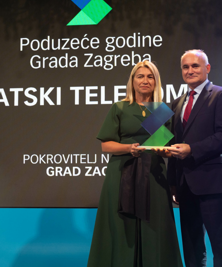 Nataša Rapaić, predsjednica Uprave HT-a primila je nagradu "Bilanca uspjeha" (Foto Ana KRIŽANEC)anec