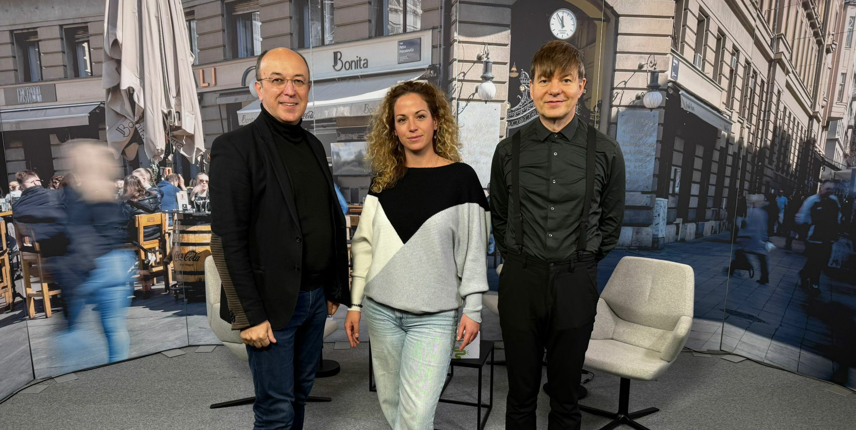 MANJUGURA Krešimir Macan, Ena Melvan i Davor Bruketa