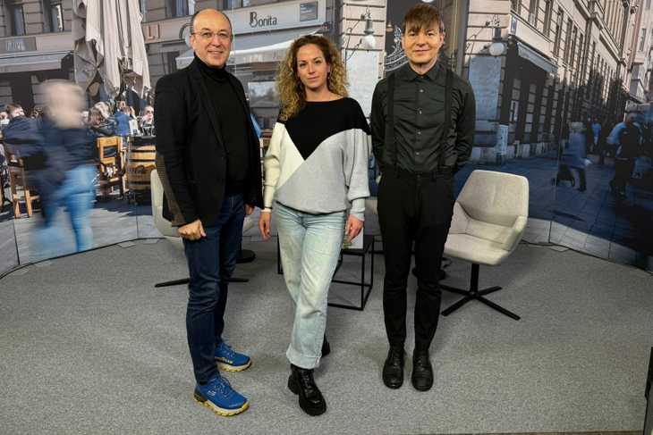 MANJUGURA Krešimir Macan, Ena Melvan i Davor Bruketa